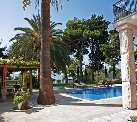 Villa Split Villa